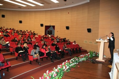 Kadın Hakları Ve Aile İçi Şiddet” Konulu Sertifika Programı Devam Ediyor
 - 12