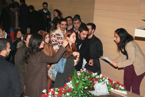 Kadın Hakları Ve Aile İçi Şiddet” Konulu Sertifika Programı Devam Ediyor
 - 122