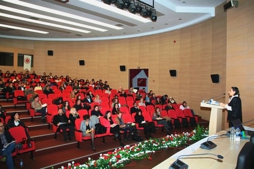 Kadın Hakları Ve Aile İçi Şiddet” Konulu Sertifika Programı Devam Ediyor
 - 6