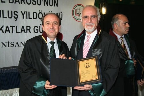 Hukuk Devleti Tesis Edilene, Yargı Bağımsız Olana Kadar, Bedeli Ve Pahası Ne Olursa Olsun Bu Mücadeleyi Birlikte Sürdüreceğiz - 131