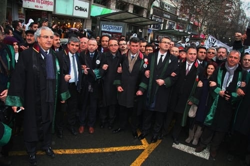 Polis Devleti Değil Hukuk Devleti

 - 53