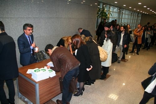 Türkiye’Nin Avukatlara İhtiyacı Var
 - 1