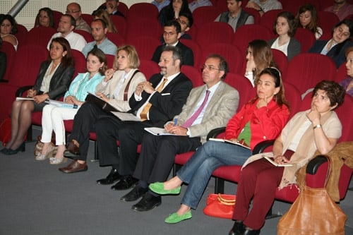 Milletlerarası Mal Satımına İlişkin Birleşmiş Milletler Anlaşmasının

Türk Borçlar Kanunu Çerçevesinde Değerlendirilmesi

 - 58