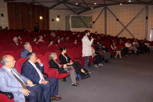 İş Hukukuna İlişkin Sorunlar Ve Çözüm Önerileri
 - 2