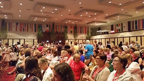 1450 Yabancı Meslek Ve Hukukçu Kadının Katıldığı Uluslararası Toplantı
 - 1