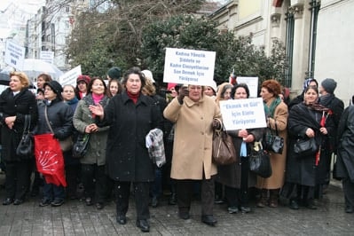 8 Mart Dünya Emekçi Kadınlar Günü Kutlandı - 35