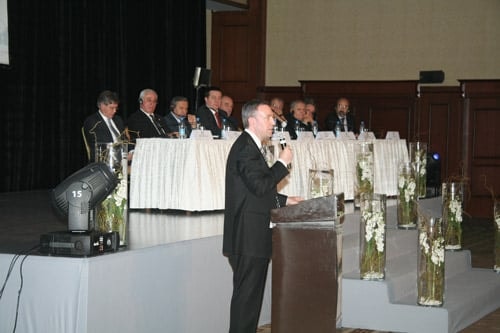 54. Uıa Genel Kurulu Sona Erdi - 25