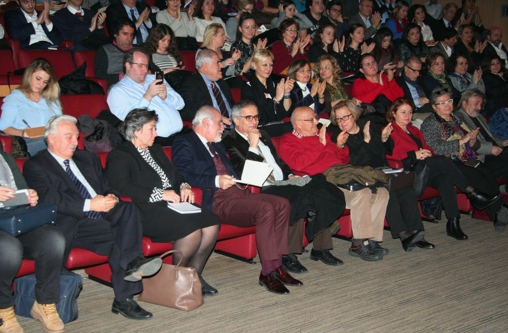 Hukuksal Gerçeklikler Bağlamında Anayasa Değişikliği - 71