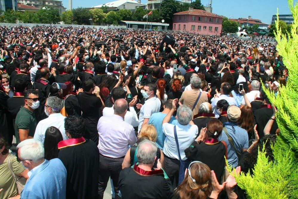 Yasa Yapma Gücünü Silah Olarak Kullananları Uyarıyoruz - 50