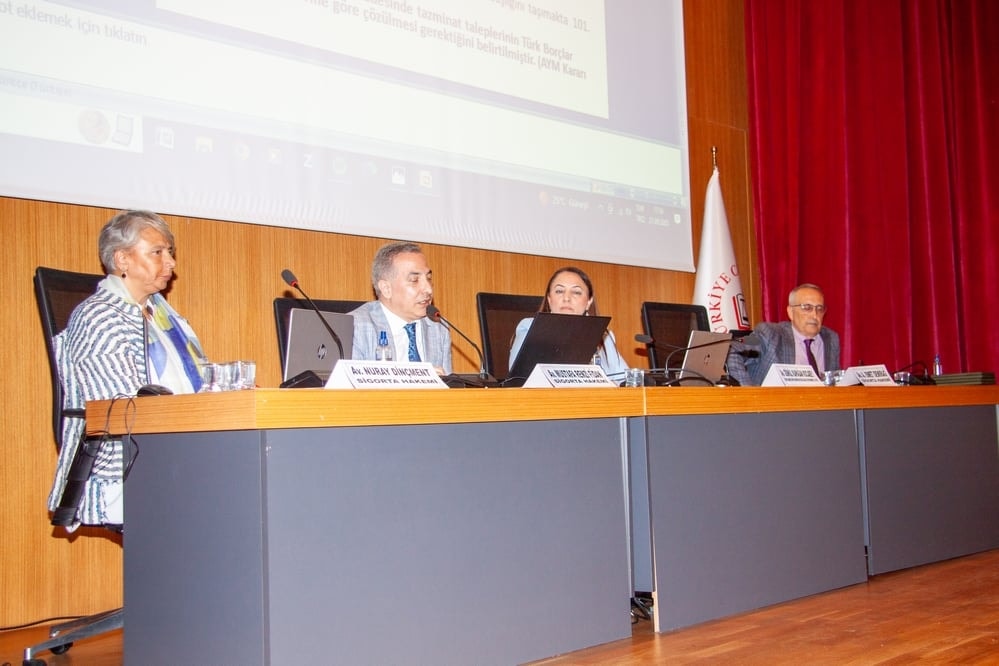 Sigorta Tahkimde Yargılamaya İlişkin Usulü Sorunlar Ve Çözüm Önerileri  Ve Maddi Hasarlı Araçlarda Değer Kaybı  Semineri