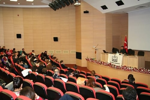 Kadın Hakları Ve Aile İçi Şiddet Konulu Sertifika Programı

 - 53