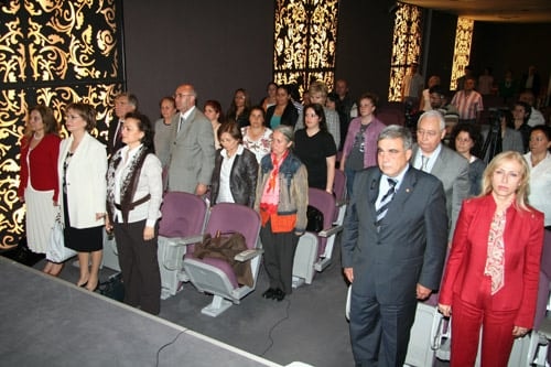 Cumhuriyet Kadınının Dünü-Bugünü-Yarını - 1