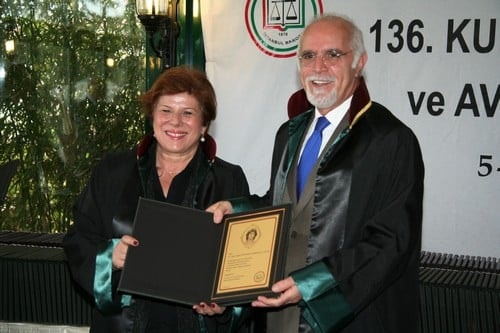 Hukuk Devleti Tesis Edilene, Yargı Bağımsız Olana Kadar, Bedeli Ve Pahası Ne Olursa Olsun Bu Mücadeleyi Birlikte Sürdüreceğiz - 246