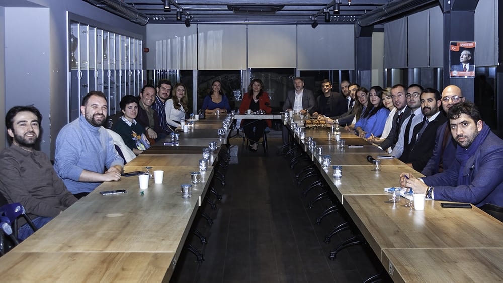 Başkanımız Av. Filiz Saraç Spor Takımları Temsilcileri ile Bir Araya Geldi