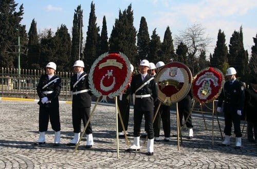 Çanakkale Şehitlerimizi Andık  

 - 4