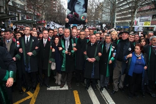 Polis Devleti Değil Hukuk Devleti

 - 52