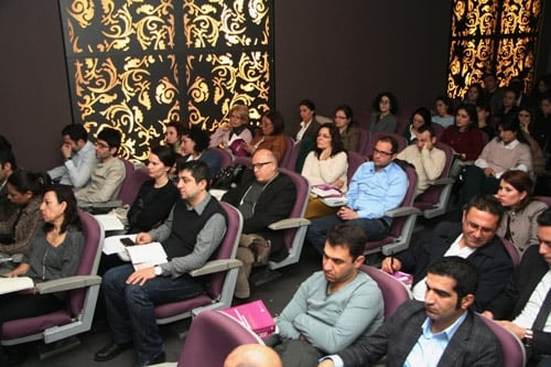 “Kadın Hakları Ve Aile İçi Şiddet” Konulu Sertifika Programı

 - 60