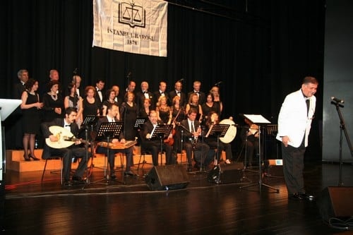 Türk Sanat Müziği Koromuzun Yaz Konseri

 - 11