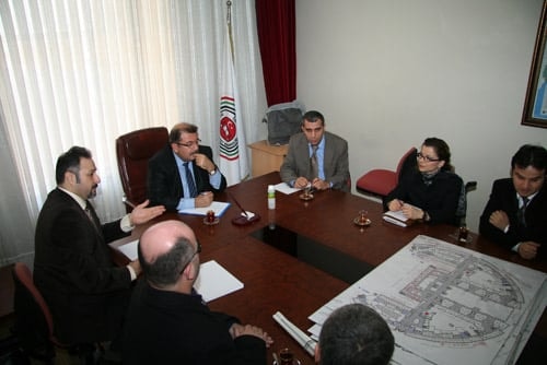 Adliyelerde Engelli Avukatların Rahat Çalışabilmesi İçin Alınması Gereken Önlemler Ele Alındı 
 - 11