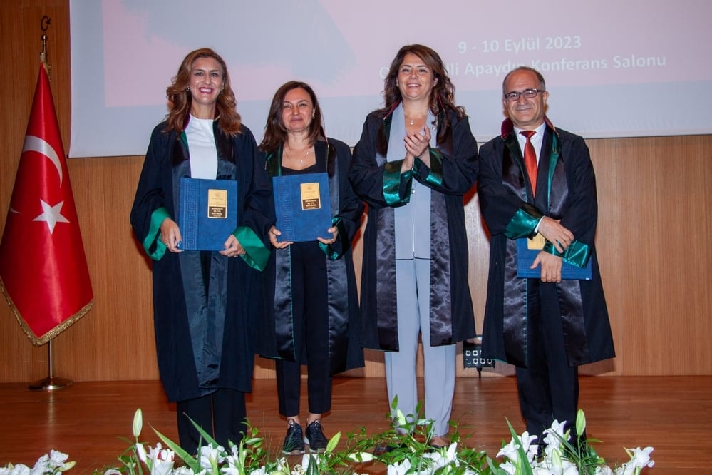 Meslekte 25, 30 ve 35 Yılını Dolduran Meslektaşlarımıza Plaket Verildi - 132