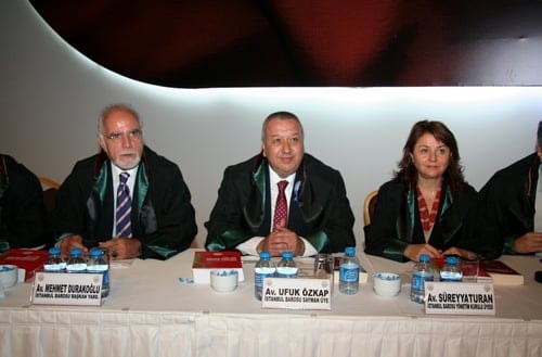 Ümit Kocasakal İstanbul Barosu Başkanlığına Yeniden Seçildi 

 - 44