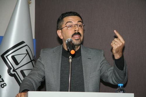 Avukata Yönelik Baskı Vatandaşa Yapılmış Sayılır

 - 34