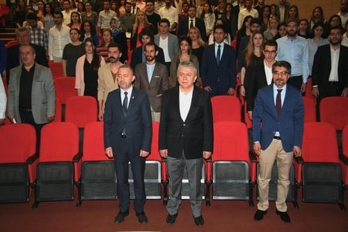 Adil Yargılamanın Teminatı Avukattır
 - 10