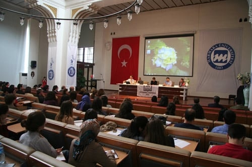 Mülteci Ve Sığınmacıların Sorunları

 - 32