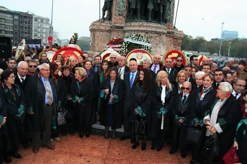 Aramızdan Ayrılışının 77. Yılında Atamızı Saygı Ve Minnetle Andık 
 - 64