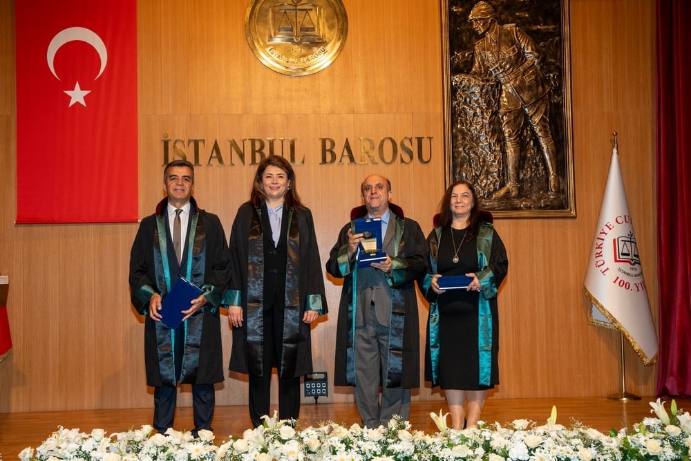 Meslekte 25, 30 ve 35 Yılını Dolduran Meslektaşlarımıza Plaket Verildi - 80