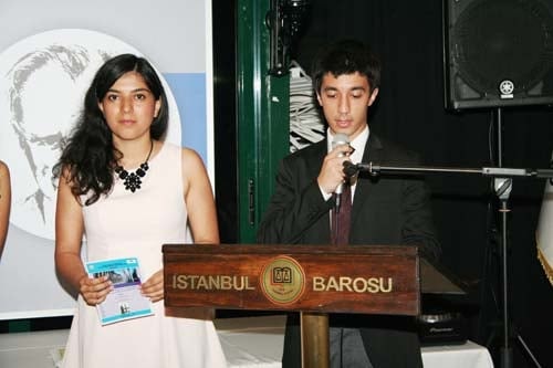 İstanbul Barosu Dış İlişkiler Merkezi İle Avrupa Genç Hukukçular Derneği 10. Hukuk Yaz Okulu Kutlaması Yapıyor
 - 14