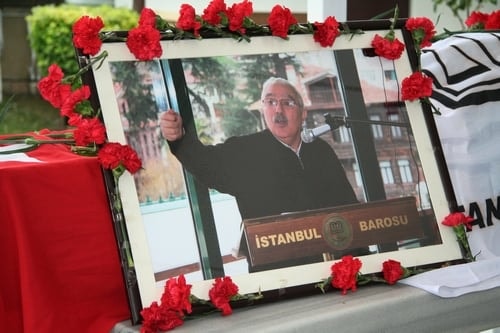 Av. Cengiz Kayıtmazer Son Yolculuğuna Uğurlandı
 - 54