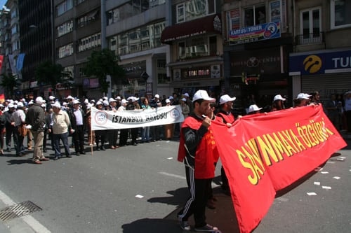 1 Mayıs’Ta Yine Taksim’Deydik
 - 7