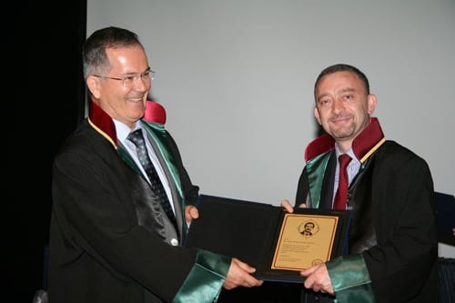 Mesleklerinde 25, 30, 35 Yılını Dolduran Toplam 693 Meslektaşımıza Plaket Verildi
 - 46