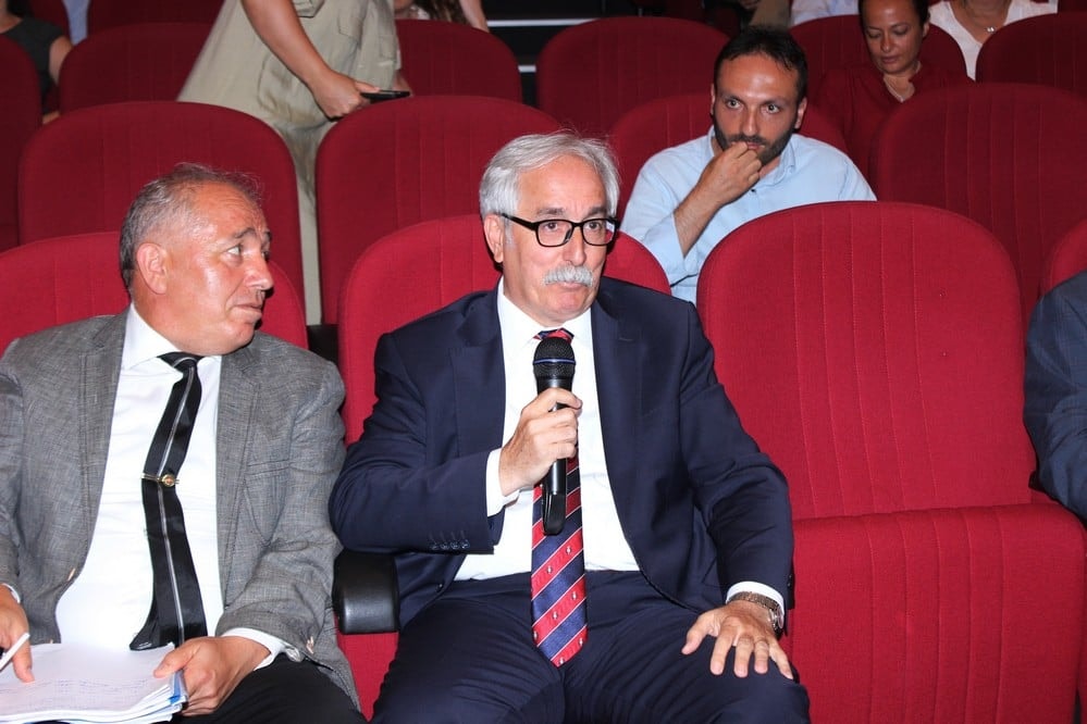 İş ve Sosyal Güvenlik Hukuku Sempozyumu - 48