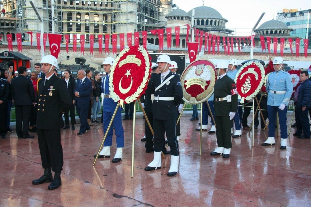 Atamızı 81. Ölüm Yıldönümünde Minnetle Andık - 1