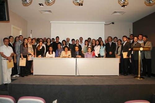 Hukuk İngilizcesi Yaz Derslerine Katılanlara Katılım Belgeleri Verildi - 3