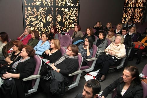 Kadına Şiddet Durmak Bilmiyor

 - 45