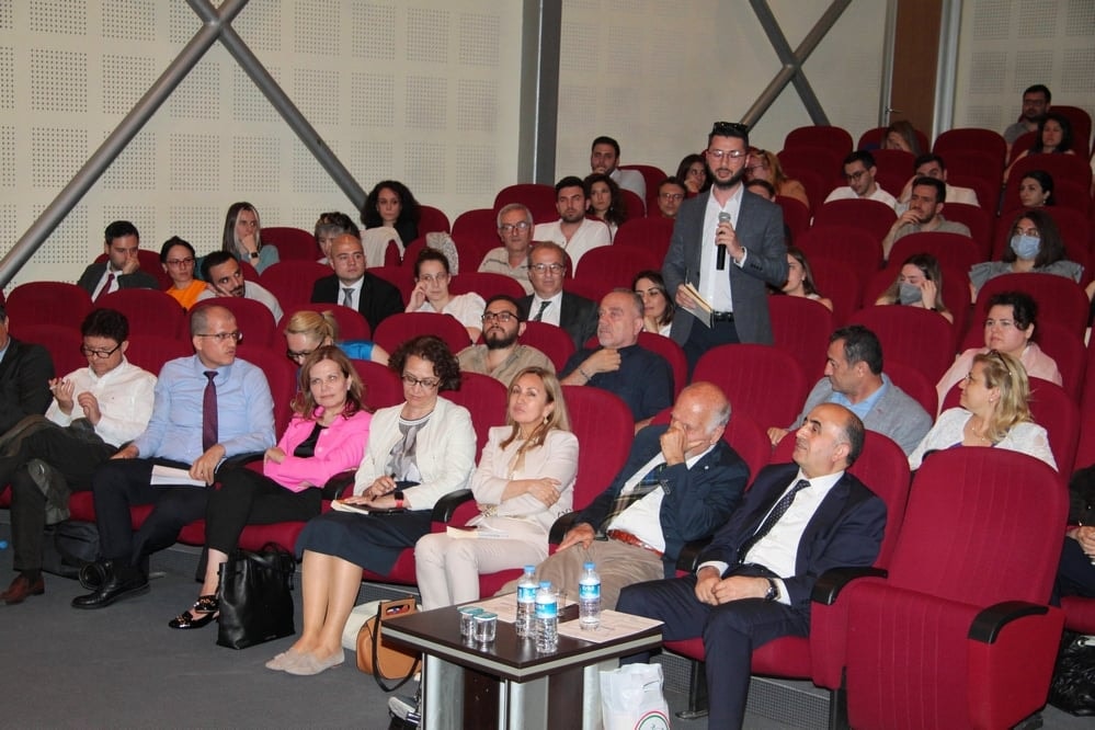 25. İş Hukuku Sempozyumu - 40