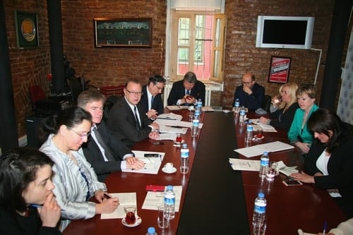 Federal Alman Parlamentosu Milletvekilleri İstanbul Barosu’Nu Ziyaret Etti
 - 16