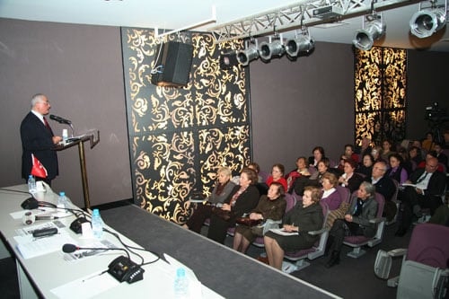 Kadın Haklarında Çok Gerilerdeyiz - 10