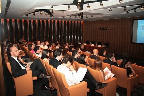 Sermaye Piyasası Kanununda Halka Açık 
Şirketlerle İlgili Suç Ve Yaptırımlar

 - 14