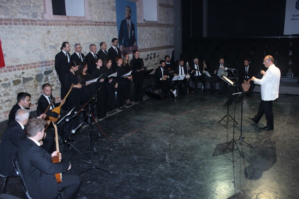 Türk Halk Müziği Koromuzun Bahar Konseri  - 9