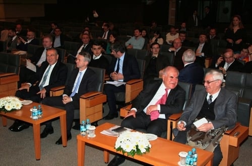 Demiryolunun Serbestleştirilmesi Ve Geleceği
 - 1