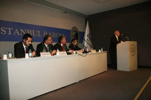 Siyaset Ceza Hukukunu Bir Araç Olarak Kullanıyor

 - 11