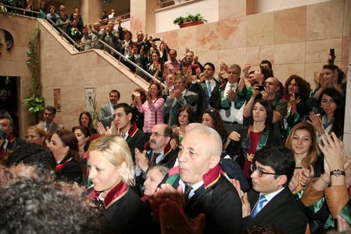 Savunma Ve Baro Yargılanıyor... - 40