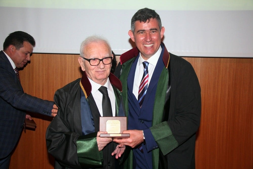 Meslekte 40, 50, 60 Yılını Dolduran 467 Meslektaşlarımıza Madalya Verildi - 149