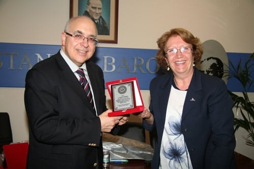 Batı Trakyalı Türk Avukatlara Aihm Eğitim Semineri Verildi

 - 21