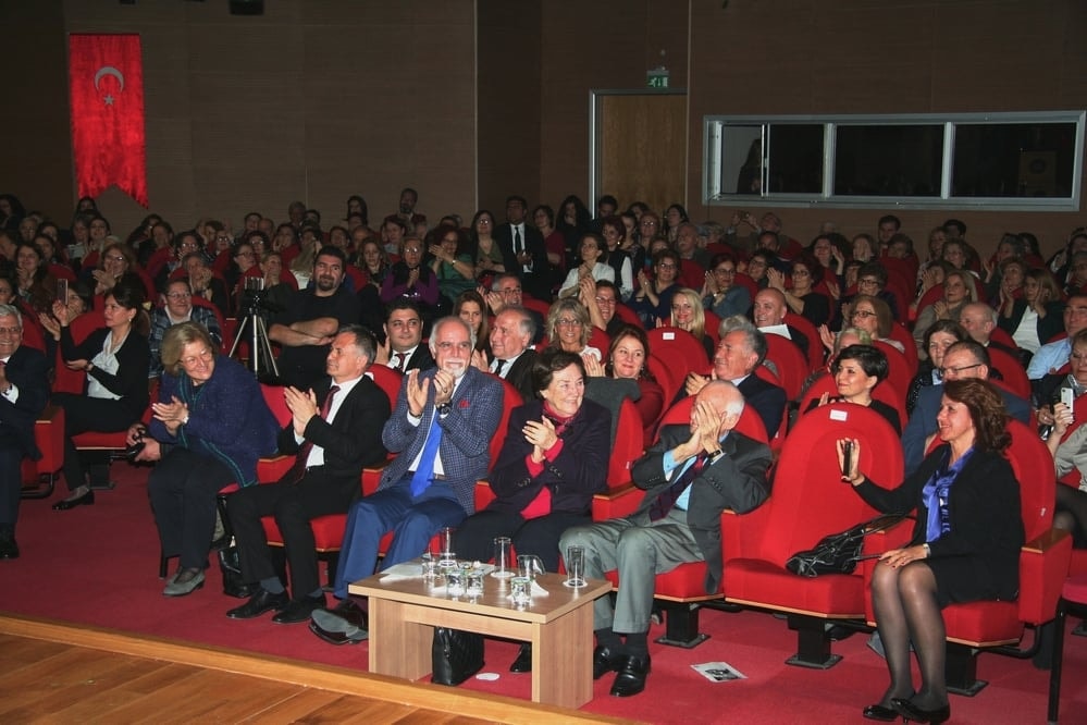 Çağdaş Yaşam Cumhuriyet Ödülü Ümit Kocasakal’a Verildi - 116