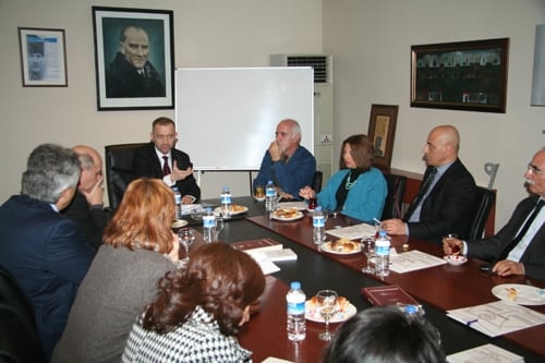 İzmir Barosu Yönetiminden 
İstanbul Barosuna Destek - 24